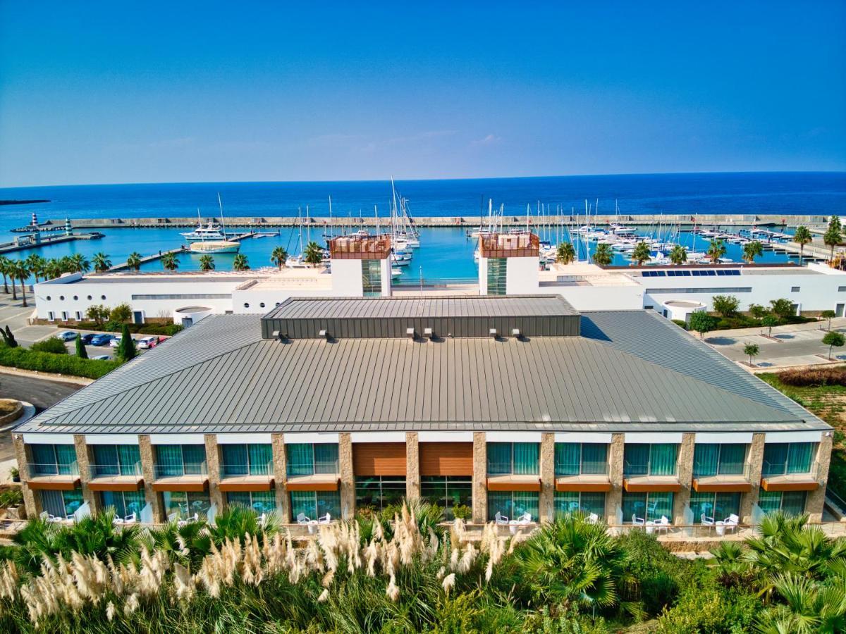 Karpaz Gate Marina Hotel Agia Trias Exterior foto
